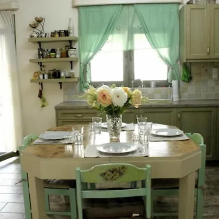 Stone Gea Up Floor דירה חאניה